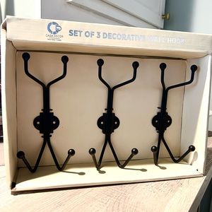 Handcrafted chic decorative wall hooks